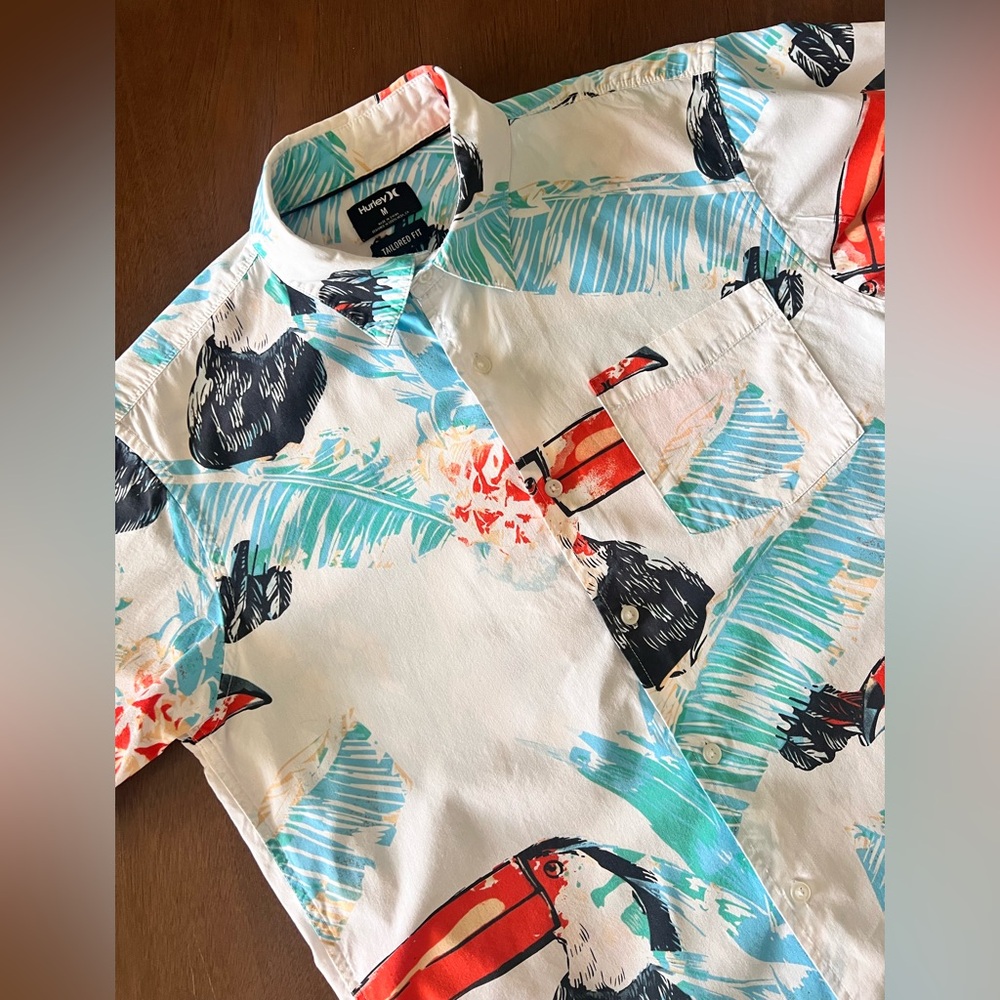 Mens Hurley Pineapple Print Short Sleeve Button Down Shirt Size Medium